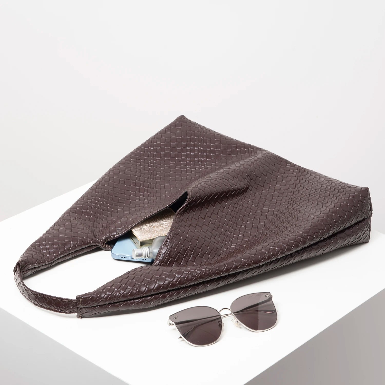 Bolsa Retrô em Couro - Café