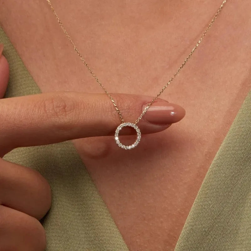 Colar Feminino de Pingente com Corrente de Elos