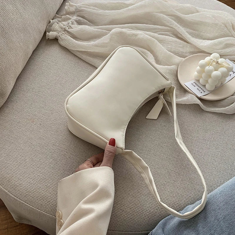 Bolsa Pequena Feminina Couro PU Ombro e Mão - BRANCA